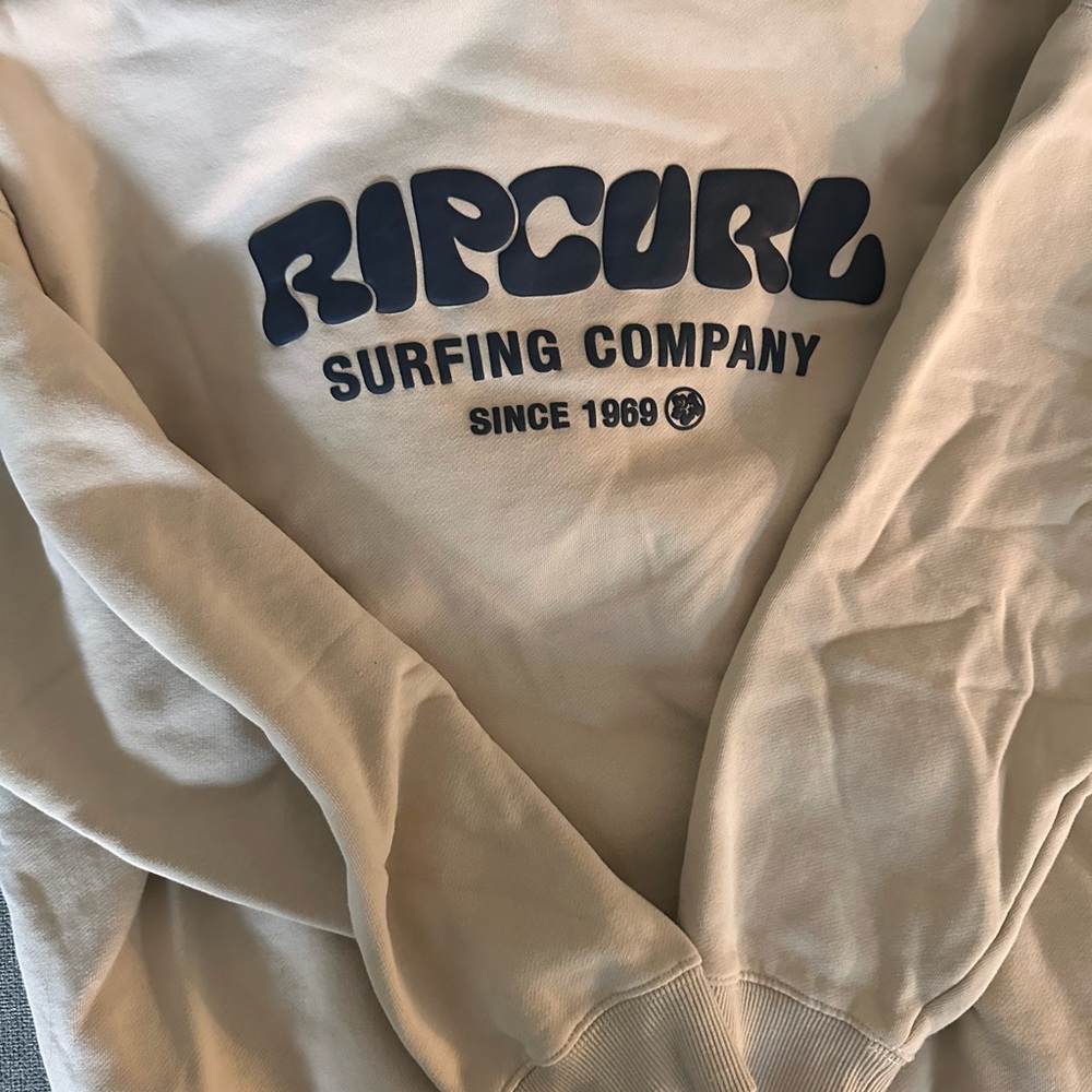 Rip Curl Sweatshirt with Navy Logo- never worn - Picture 4 of 4